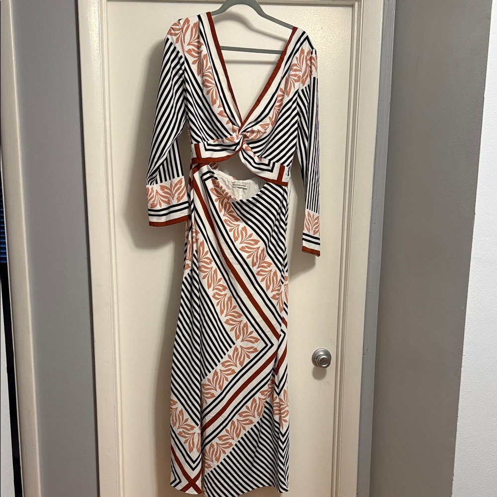 Abercrombie Long-Sleeve Twist-Front Maxi Dress